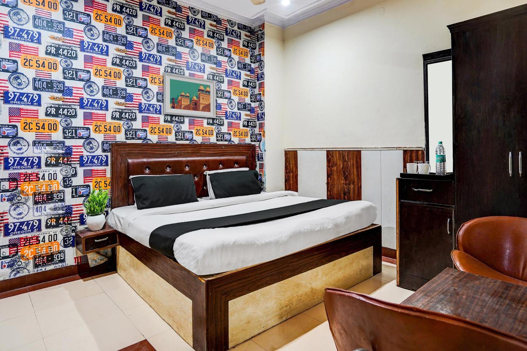Super Hotel O Bg Hotel Faridabad Exteriör bild